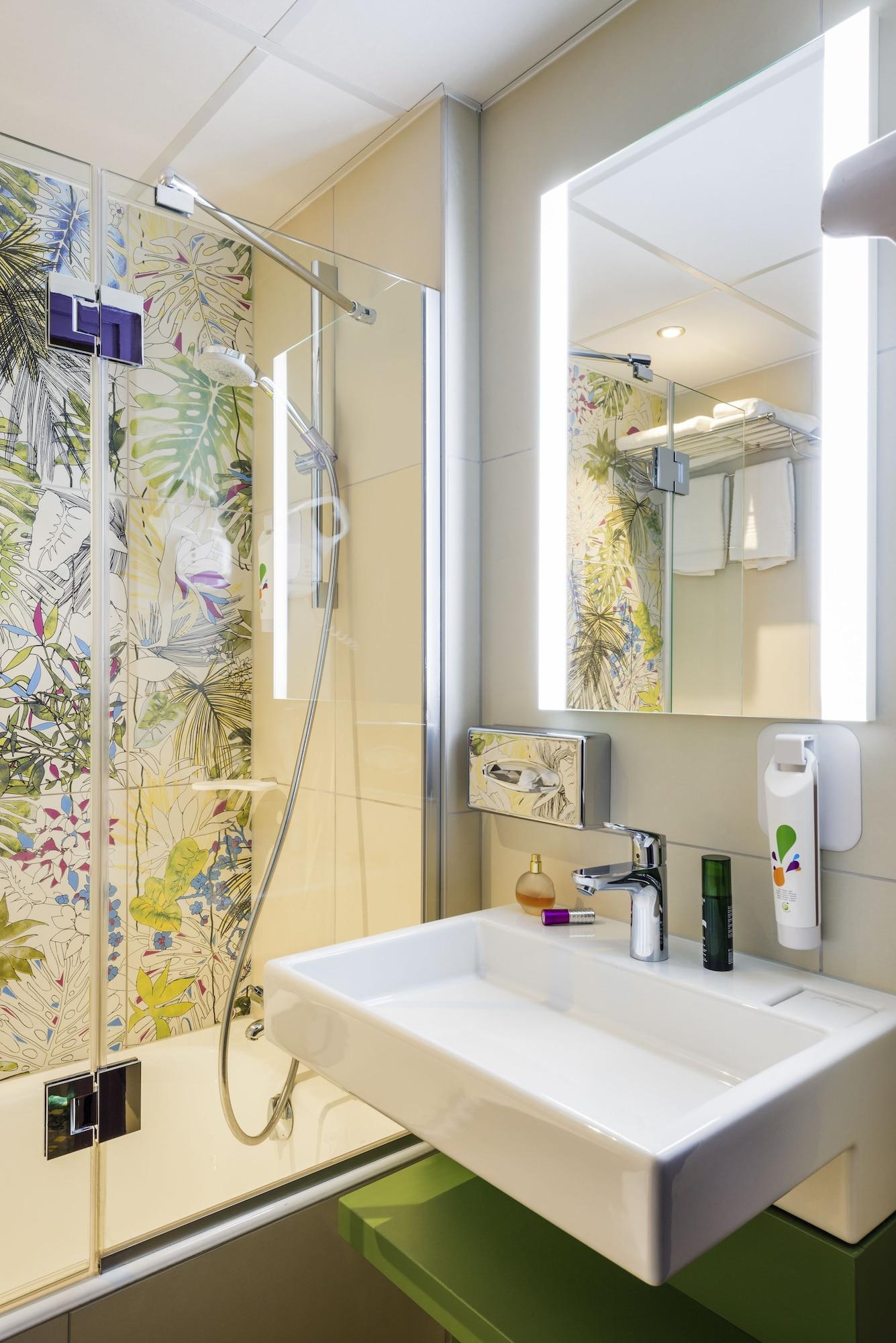 Ibis Styles Paris Boulogne Marcel Sembat Boulogne-Billancourt Exterior foto